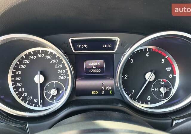 Чорний Мерседес М-Клас, об'ємом двигуна 2.14 л та пробігом 173 тис. км за 20000 $, фото 18 на Automoto.ua