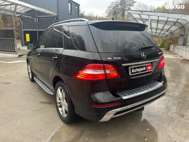 Черный Мерседес М-Класс, объемом двигателя 35 л и пробегом 134 тыс. км за 18490 $, фото 21 на Automoto.ua