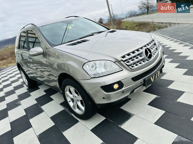 Коричневый Мерседес М-Класс, объемом двигателя 0 л и пробегом 270 тыс. км за 10500 $, фото 29 на Automoto.ua