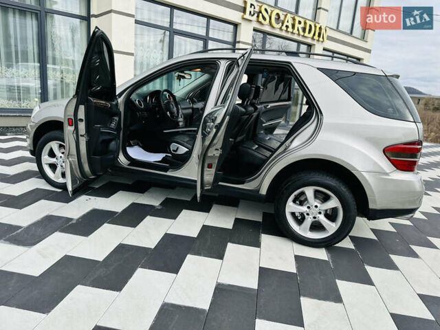 Коричневый Мерседес М-Класс, объемом двигателя 0 л и пробегом 270 тыс. км за 10500 $, фото 9 на Automoto.ua