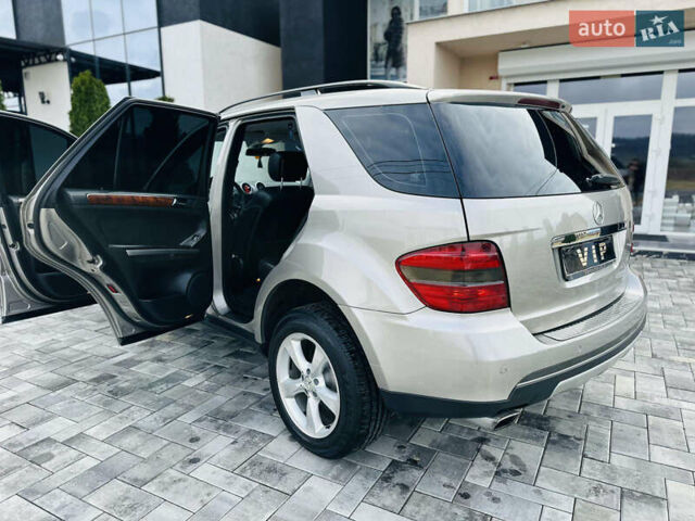 Коричневый Мерседес М-Класс, объемом двигателя 0 л и пробегом 270 тыс. км за 10500 $, фото 2 на Automoto.ua