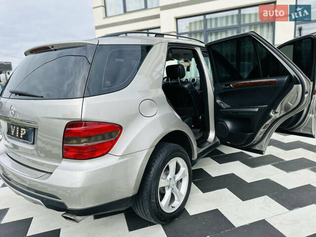 Коричневый Мерседес М-Класс, объемом двигателя 0 л и пробегом 270 тыс. км за 10500 $, фото 10 на Automoto.ua