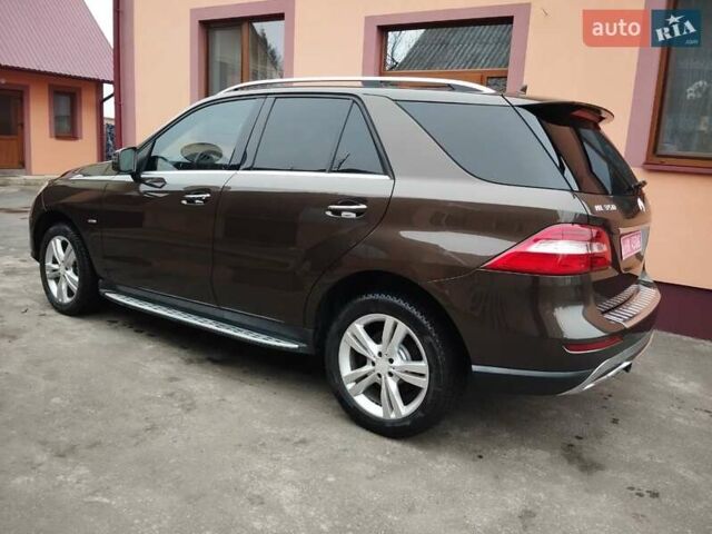 Коричневый Мерседес М-Класс, объемом двигателя 2.99 л и пробегом 253 тыс. км за 19700 $, фото 35 на Automoto.ua