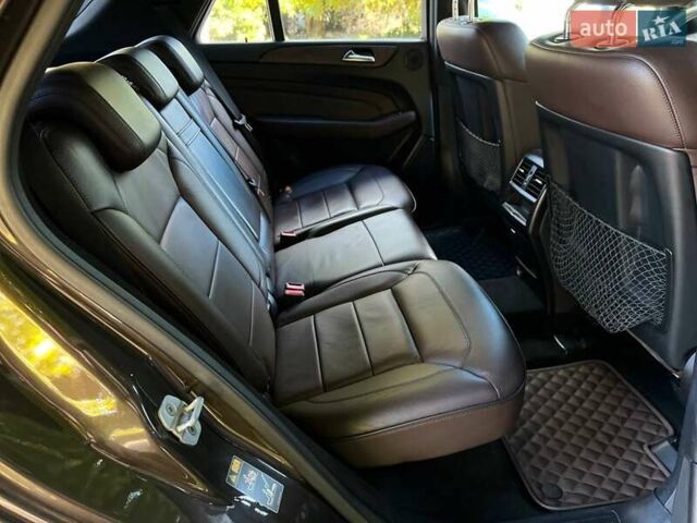 Коричневий Мерседес М-Клас, об'ємом двигуна 2.14 л та пробігом 270 тис. км за 17900 $, фото 15 на Automoto.ua