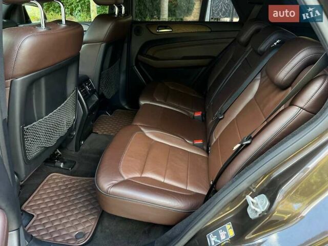 Коричневий Мерседес М-Клас, об'ємом двигуна 2.14 л та пробігом 270 тис. км за 17900 $, фото 14 на Automoto.ua