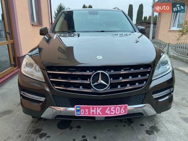 Коричневый Мерседес М-Класс, объемом двигателя 2.99 л и пробегом 253 тыс. км за 19700 $, фото 2 на Automoto.ua