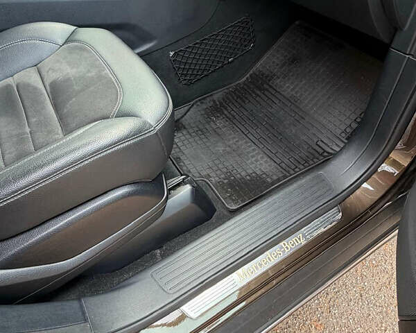 Коричневый Мерседес М-Класс, объемом двигателя 2.14 л и пробегом 69 тыс. км за 25500 $, фото 14 на Automoto.ua