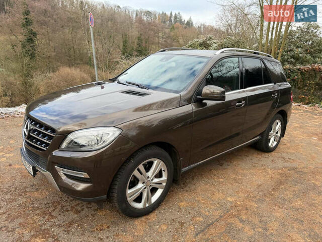 Коричневый Мерседес М-Класс, объемом двигателя 2.14 л и пробегом 69 тыс. км за 25500 $, фото 7 на Automoto.ua