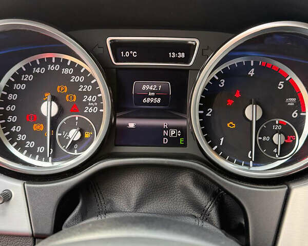 Коричневый Мерседес М-Класс, объемом двигателя 2.14 л и пробегом 69 тыс. км за 25500 $, фото 18 на Automoto.ua