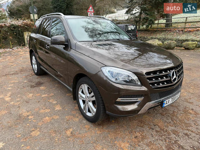 Коричневый Мерседес М-Класс, объемом двигателя 2.14 л и пробегом 69 тыс. км за 25500 $, фото 1 на Automoto.ua