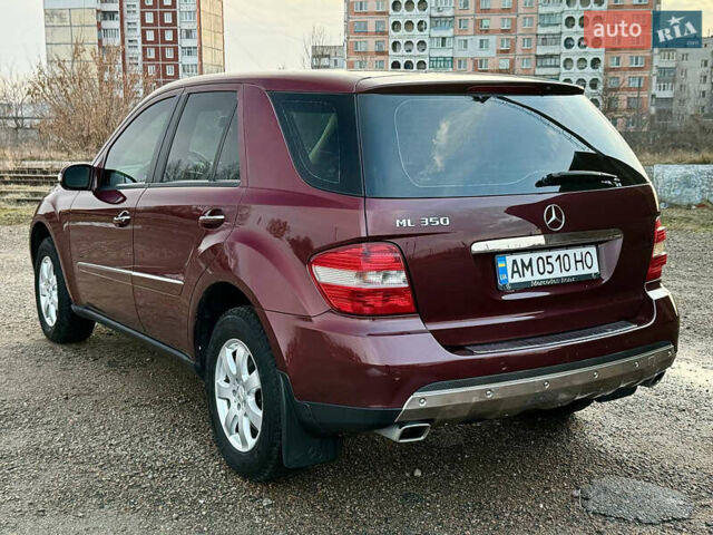 Червоний Мерседес М-Клас, об'ємом двигуна 3.5 л та пробігом 274 тис. км за 9999 $, фото 8 на Automoto.ua