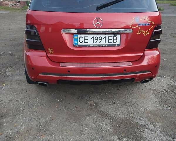 Мерседес М-Класс 2006 в Путиле на Automoto.ua Красный Мерседес М-Класс, объемом двигателя 2.99 л и пробегом 337 тыс. км за 12233 $, фото 10 на Automoto.ua