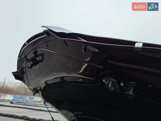 Красный Мерседес М-Класс, объемом двигателя 3.5 л и пробегом 266 тыс. км за 9333 $, фото 49 на Automoto.ua