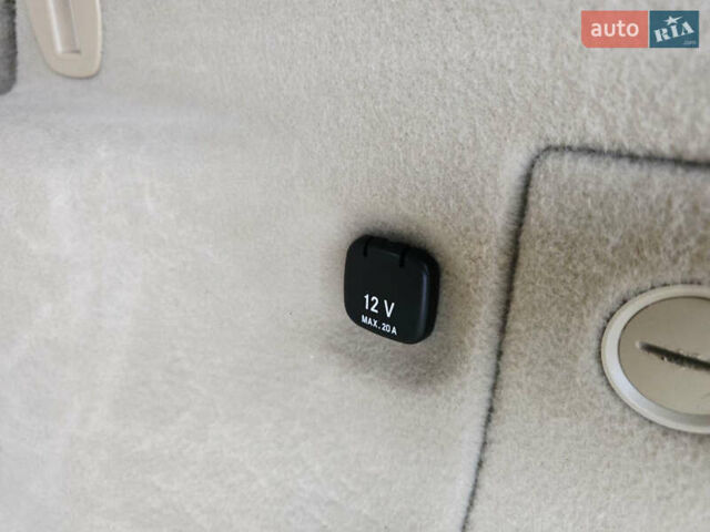 Красный Мерседес М-Класс, объемом двигателя 3.5 л и пробегом 266 тыс. км за 11499 $, фото 47 на Automoto.ua