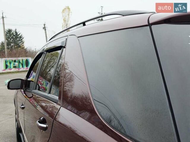 Красный Мерседес М-Класс, объемом двигателя 3.5 л и пробегом 266 тыс. км за 9333 $, фото 29 на Automoto.ua