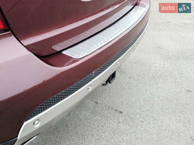 Красный Мерседес М-Класс, объемом двигателя 3.5 л и пробегом 266 тыс. км за 11499 $, фото 21 на Automoto.ua