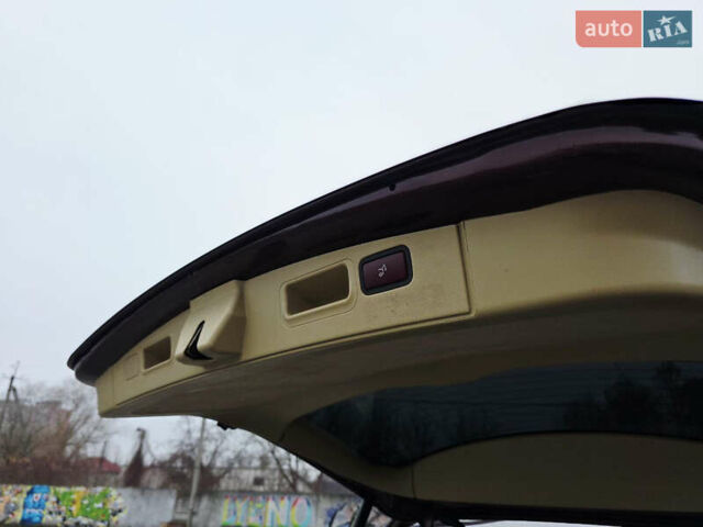 Красный Мерседес М-Класс, объемом двигателя 3.5 л и пробегом 266 тыс. км за 11499 $, фото 46 на Automoto.ua