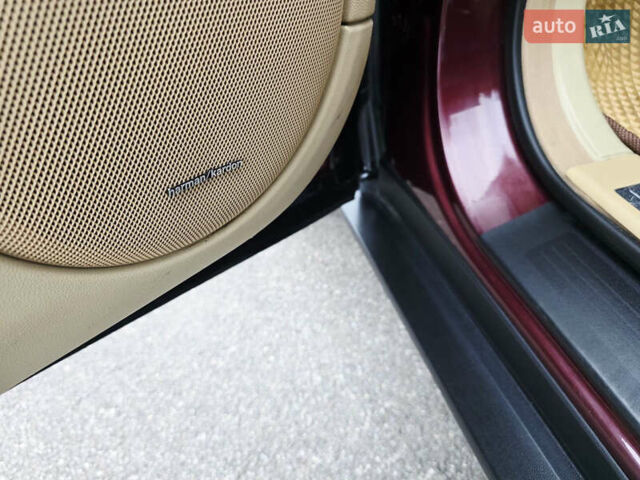 Красный Мерседес М-Класс, объемом двигателя 3.5 л и пробегом 266 тыс. км за 11499 $, фото 98 на Automoto.ua