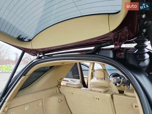 Красный Мерседес М-Класс, объемом двигателя 3.5 л и пробегом 266 тыс. км за 9333 $, фото 57 на Automoto.ua