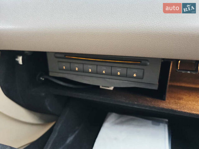 Красный Мерседес М-Класс, объемом двигателя 3.5 л и пробегом 266 тыс. км за 11499 $, фото 114 на Automoto.ua