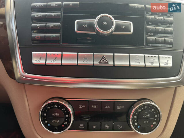 Червоний Мерседес М-Клас, об'ємом двигуна 3.5 л та пробігом 152 тис. км за 27900 $, фото 10 на Automoto.ua