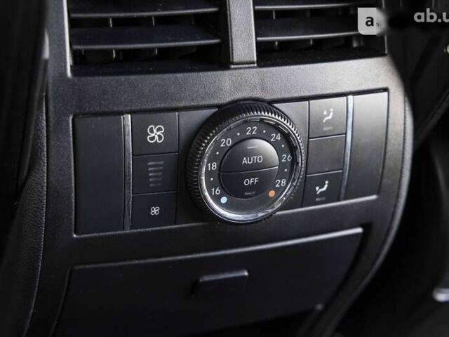 Мерседес М-Класс 2006 в Луцке на Automoto.ua Мерседес М-Класс, объемом двигателя 5 л и пробегом 239 тыс. км за 15000 $, фото 15 на Automoto.ua