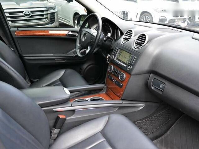 Мерседес М-Класс, объемом двигателя 3.5 л и пробегом 120 тыс. км за 13500 $, фото 26 на Automoto.ua