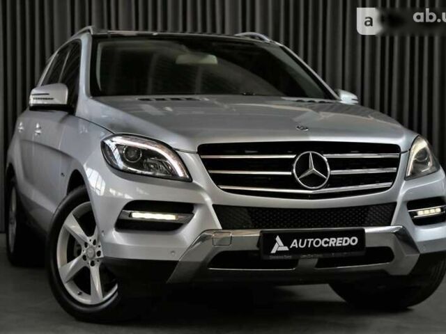 Мерседес М-Класс, объемом двигателя 2.1 л и пробегом 132 тыс. км за 25900 $, фото 3 на Automoto.ua