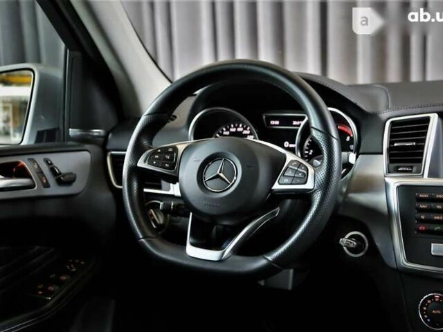 Мерседес М-Класс, объемом двигателя 2.1 л и пробегом 132 тыс. км за 25900 $, фото 16 на Automoto.ua