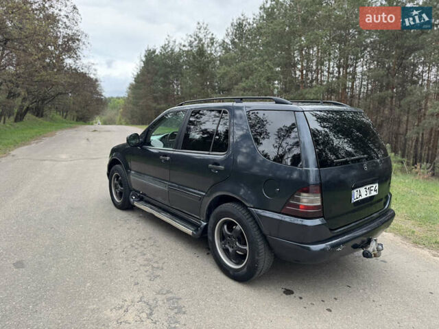 Мерседес М-Класс, объемом двигателя 3.2 л и пробегом 358 тыс. км за 3850 $, фото 4 на Automoto.ua