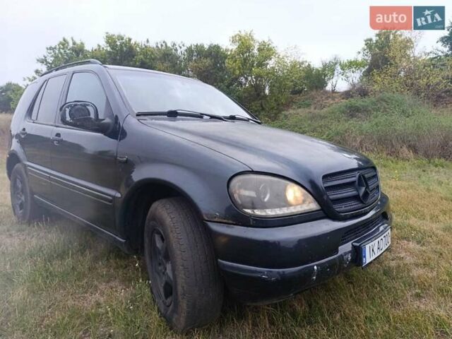 Мерседес М-Клас, об'ємом двигуна 0 л та пробігом 211 тис. км за 3545 $, фото 16 на Automoto.ua