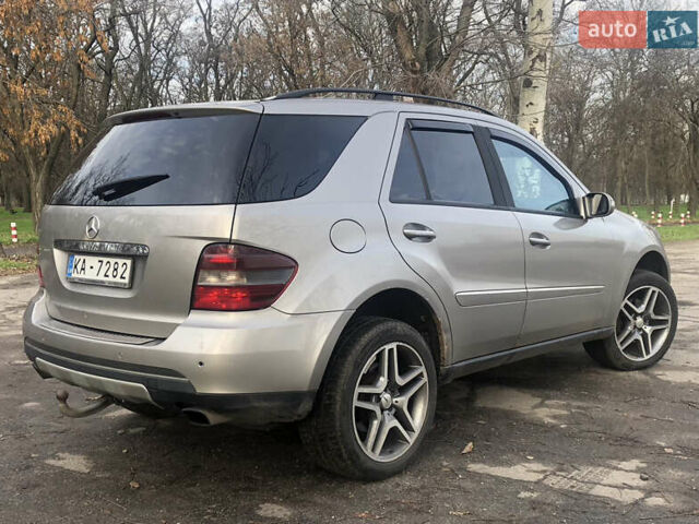 Мерседес М-Класс, объемом двигателя 3 л и пробегом 350 тыс. км за 6750 $, фото 4 на Automoto.ua