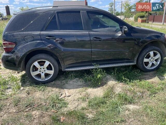 Мерседес М-Класс, объемом двигателя 3.5 л и пробегом 300 тыс. км за 7200 $, фото 2 на Automoto.ua