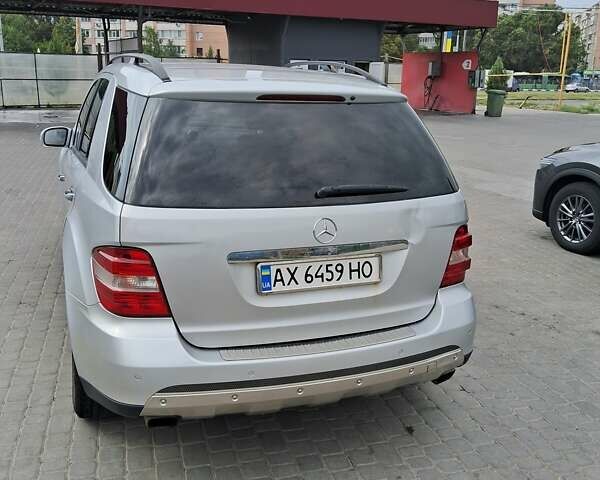 Мерседес М-Класс, объемом двигателя 2.99 л и пробегом 233 тыс. км за 10650 $, фото 3 на Automoto.ua