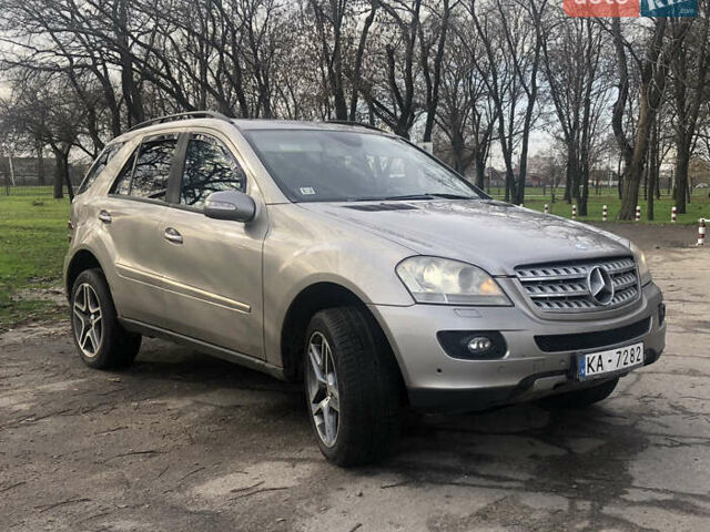 Мерседес М-Класс, объемом двигателя 3 л и пробегом 350 тыс. км за 6750 $, фото 6 на Automoto.ua