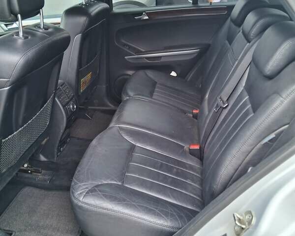 Мерседес М-Класс, объемом двигателя 2.99 л и пробегом 233 тыс. км за 10650 $, фото 5 на Automoto.ua