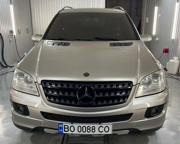 Мерседес М-Клас, об'ємом двигуна 3 л та пробігом 340 тис. км за 13000 $, фото 7 на Automoto.ua