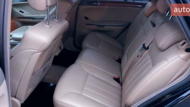 Мерседес М-Класс, объемом двигателя 3.5 л и пробегом 299 тыс. км за 10000 $, фото 1 на Automoto.ua