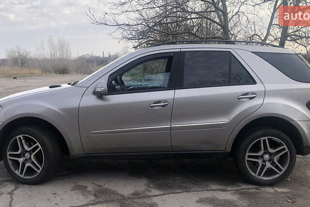 Мерседес М-Класс, объемом двигателя 3 л и пробегом 350 тыс. км за 6750 $, фото 1 на Automoto.ua