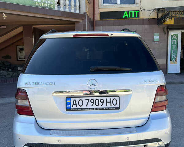 Мерседес М-Класс, объемом двигателя 3 л и пробегом 220 тыс. км за 13600 $, фото 3 на Automoto.ua