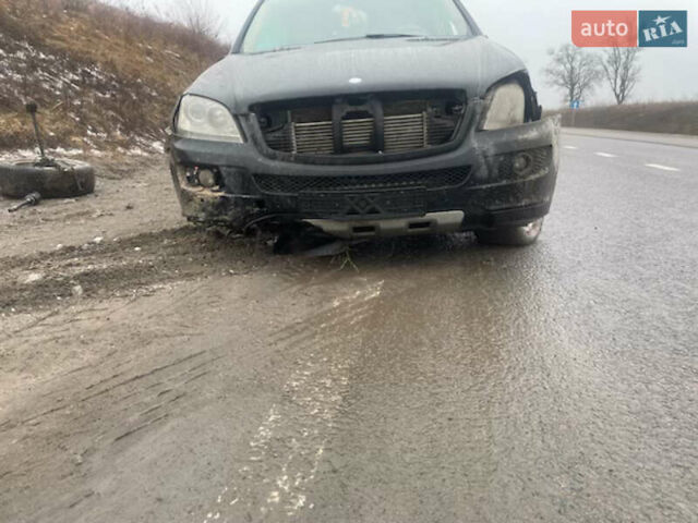 Мерседес М-Класс, объемом двигателя 2.99 л и пробегом 330 тыс. км за 8000 $, фото 8 на Automoto.ua