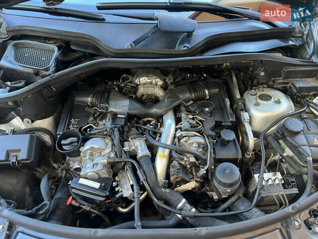 Мерседес М-Класс, объемом двигателя 3 л и пробегом 220 тыс. км за 13600 $, фото 15 на Automoto.ua