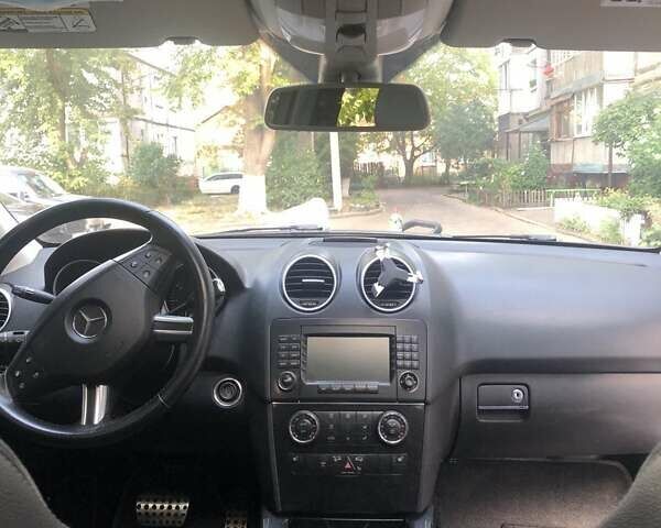 Мерседес М-Класс, объемом двигателя 3.5 л и пробегом 125 тыс. км за 16000 $, фото 5 на Automoto.ua