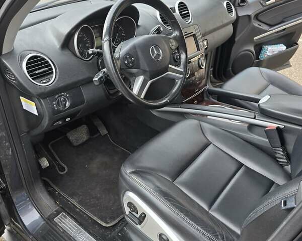 Мерседес М-Класс, объемом двигателя 3.5 л и пробегом 197 тыс. км за 13990 $, фото 11 на Automoto.ua