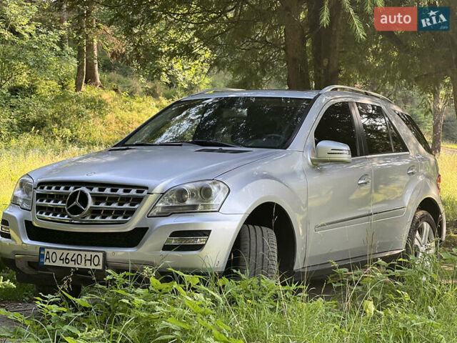 Мерседес М-Класс, объемом двигателя 2.99 л и пробегом 350 тыс. км за 15100 $, фото 25 на Automoto.ua