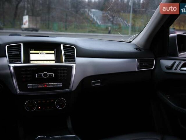 Мерседес М-Клас, об'ємом двигуна 2.99 л та пробігом 217 тис. км за 21000 $, фото 12 на Automoto.ua