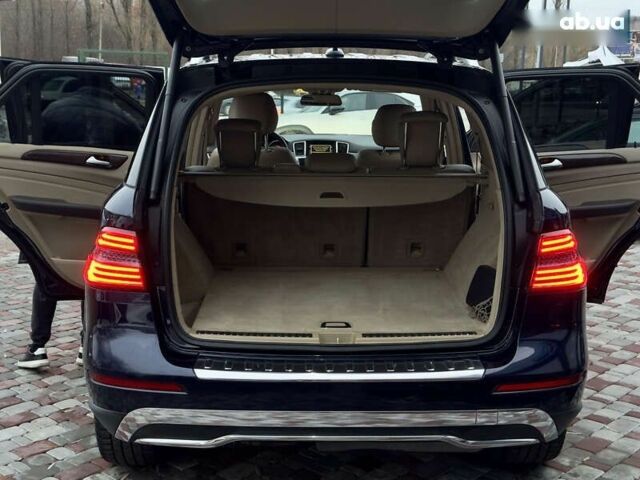 Мерседес М-Класс, объемом двигателя 3 л и пробегом 180 тыс. км за 17999 $, фото 29 на Automoto.ua