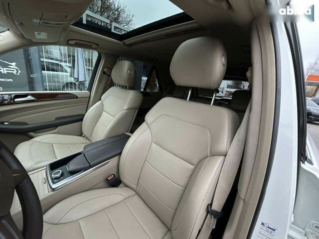 Мерседес М-Класс, объемом двигателя 4.7 л и пробегом 160 тыс. км за 17900 $, фото 15 на Automoto.ua