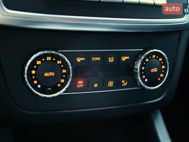 Мерседес М-Клас, об'ємом двигуна 2.99 л та пробігом 217 тис. км за 21000 $, фото 17 на Automoto.ua