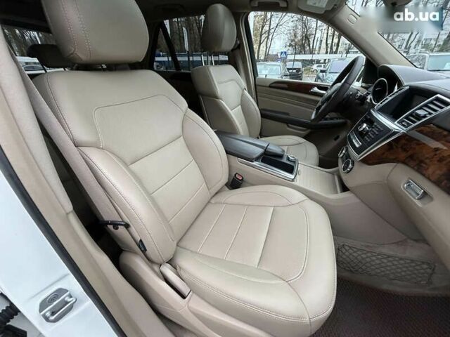 Мерседес М-Класс, объемом двигателя 4.7 л и пробегом 160 тыс. км за 17900 $, фото 24 на Automoto.ua